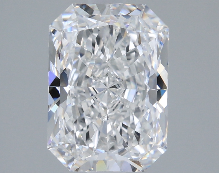 2.02 carat e VVS2 EX Cut IGI radiant diamond