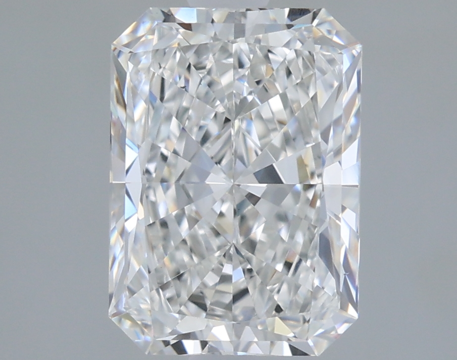 2.04 carat e VS1 EX Cut IGI radiant diamond