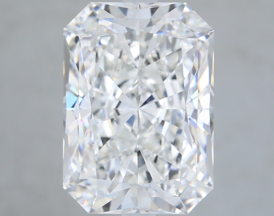 5.05 ct. radiant Lab Grown Diamond front image