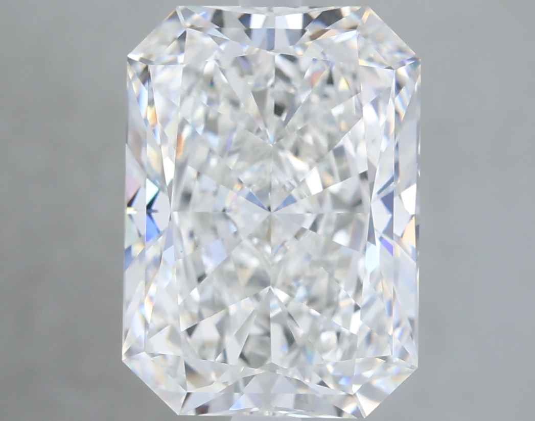5.05 ct. radiant Lab Grown Diamond front image