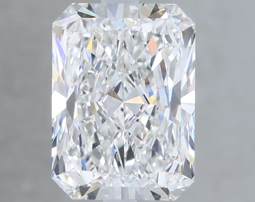 3.04 ct. radiant Lab Grown Diamond front image
