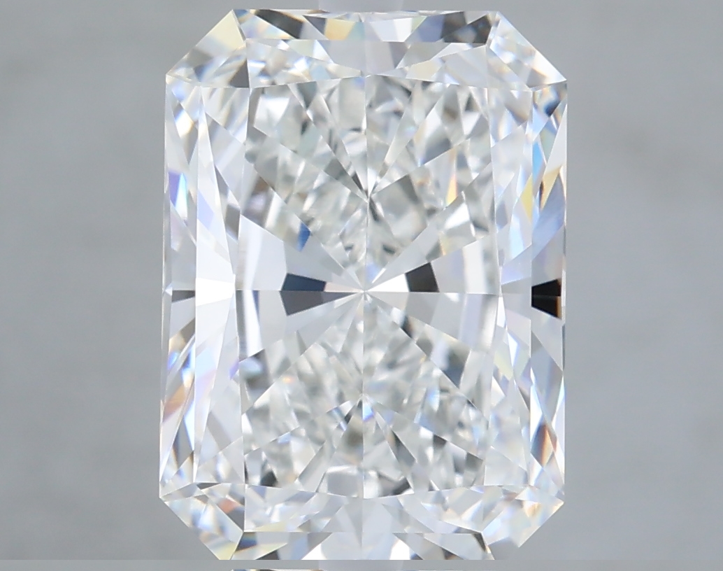 5.08 ct. radiant Lab Grown Diamond front image