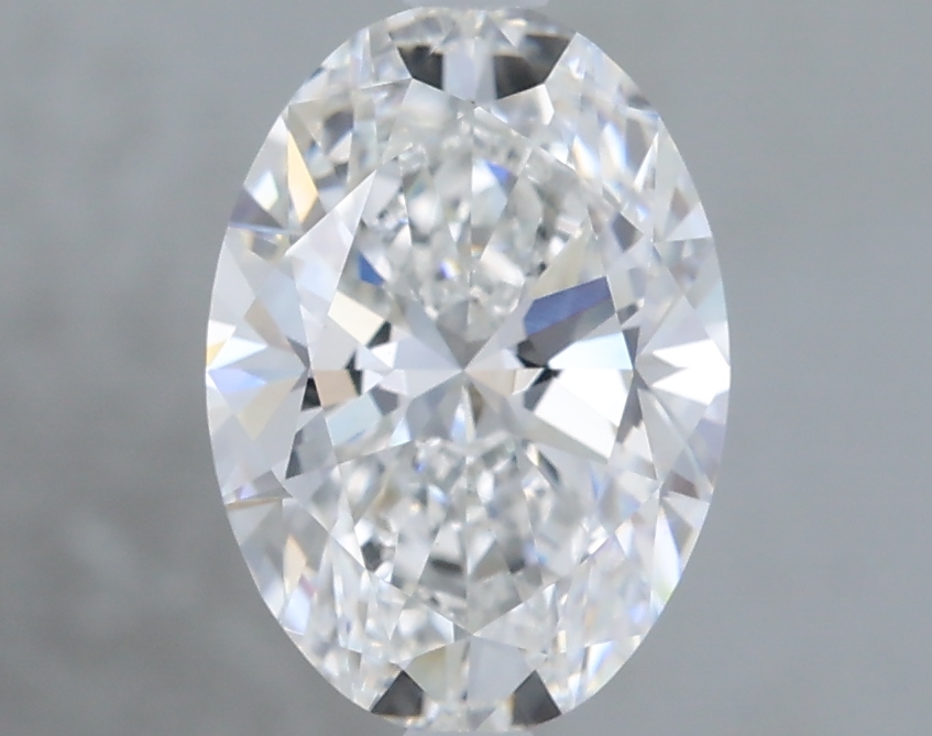 2.02 carat e VS1 EX Cut IGI oval diamond